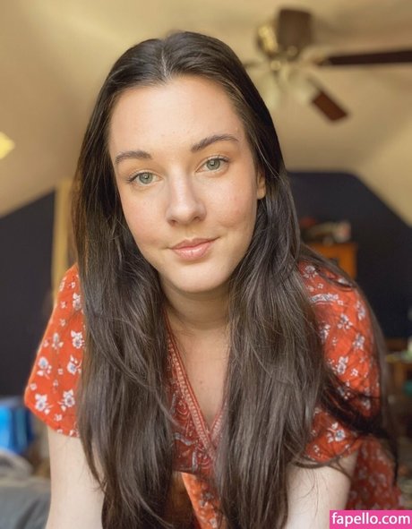 RubysUndies art star photo