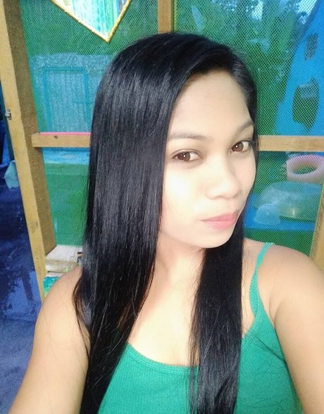 Jade Far porn actress photos