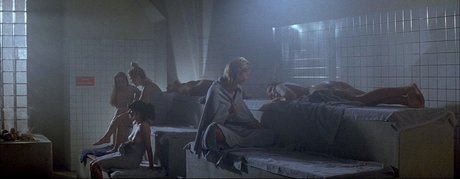 Elizabeth Perkins sex pornstar photos