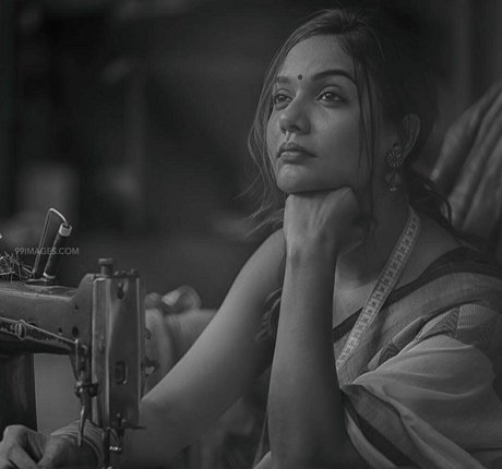 Divya Agarwal star erotic pics