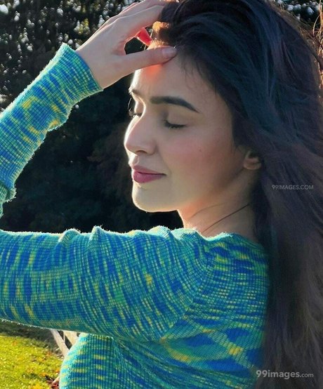 Ankitta Sharma model hot archive