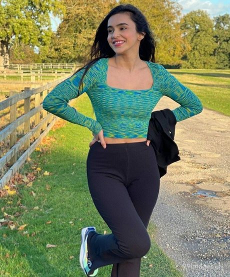 Ankitta Sharma pornstar hd pictures