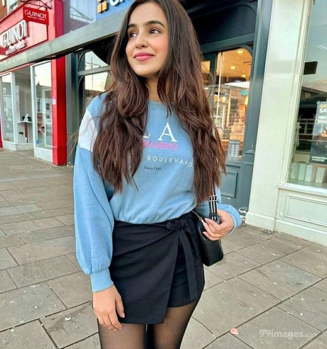 Ankitta Sharma beautiful pornstar photos