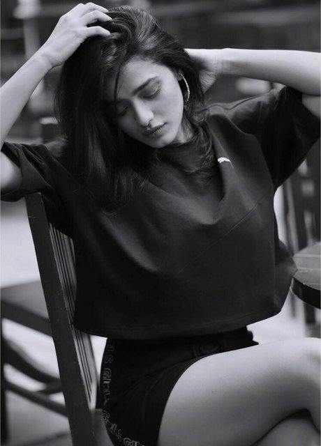 Ketika Sharma free model gallery