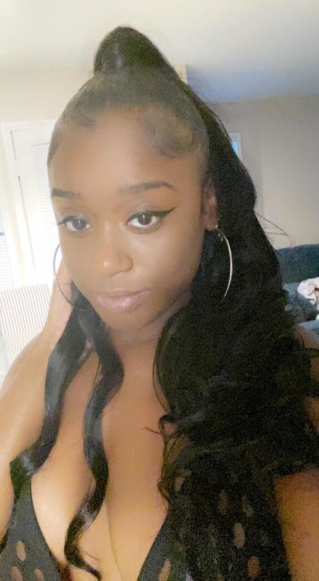 Lola B Tango adult star picture