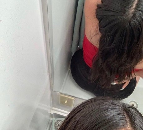 hEdiorHer model erotic img