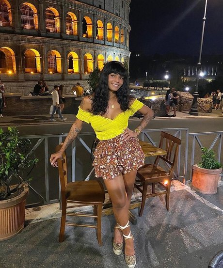 Krissttal Ruizz pornstar exclusive photo