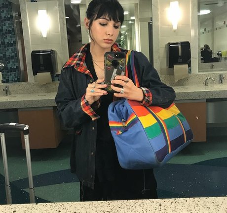 Hannah Marks pornstar beautiful picture