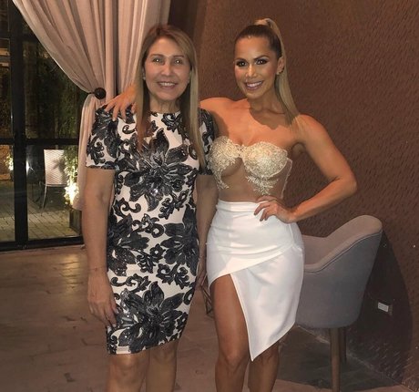 Ana Lucia Vega top model galleries