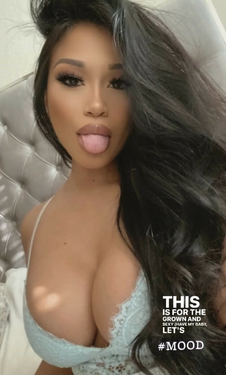 Rizadoll star sexy picture