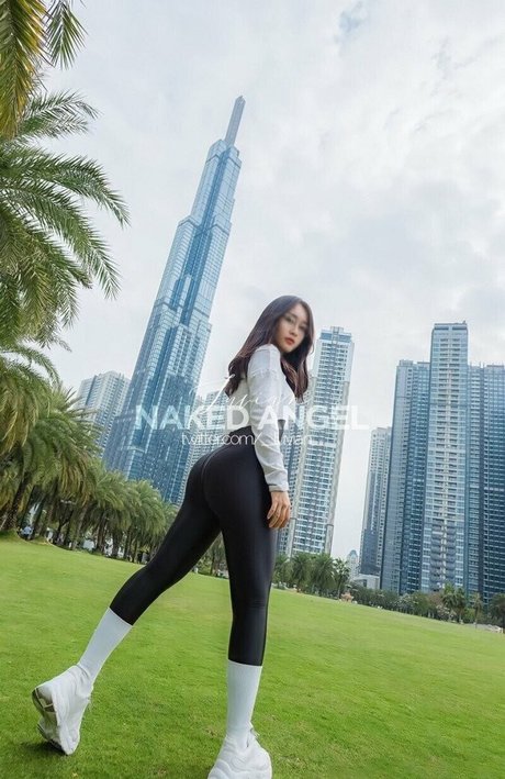 LuvianPublic model exclusive img