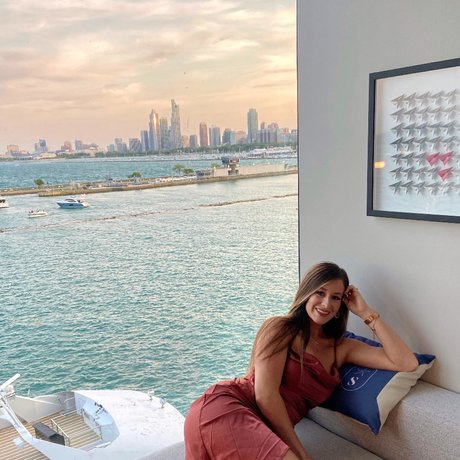 Corina Isabel pretty pornstar pictures