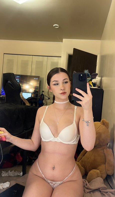 Bells333 pornographic actress galleries