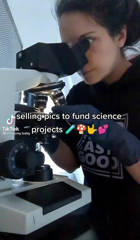 Shroomy Baby beautiful actress galleries