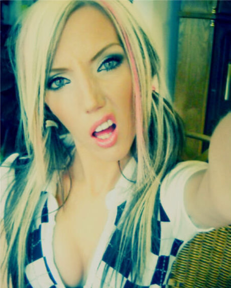 Jez Jadenth sexy model pics