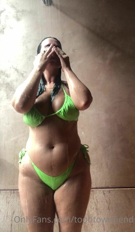 toontownfiend erotic model image