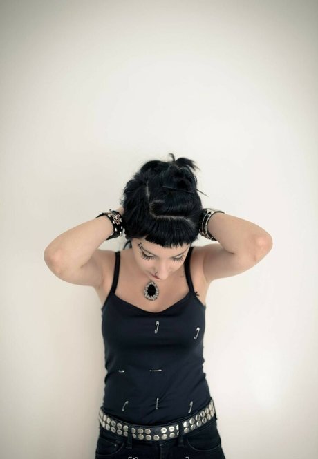 adamnotoscar pornographic model gallery