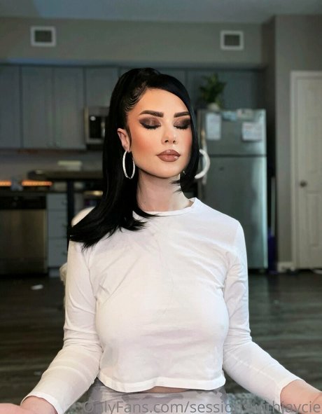 sessionswithjaycie model adult pics