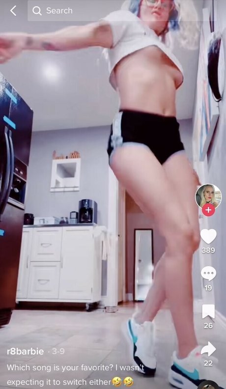 Barbiewants2hype model xxx photos