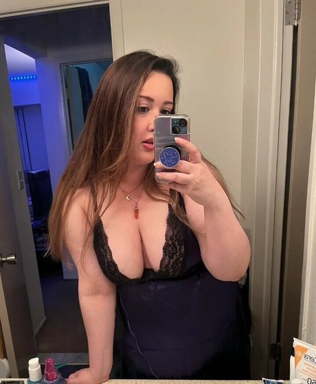 Seksichat model pretty pic