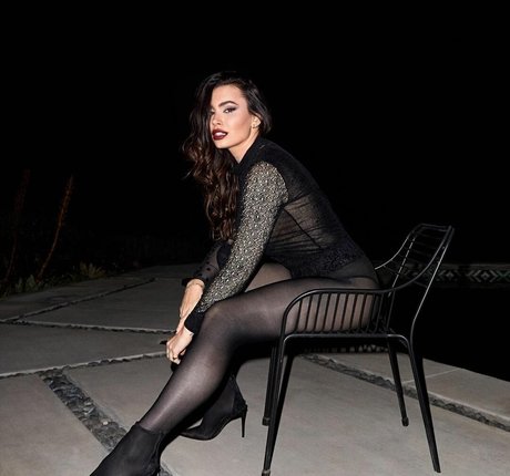 Sophie Simmons star hd picture