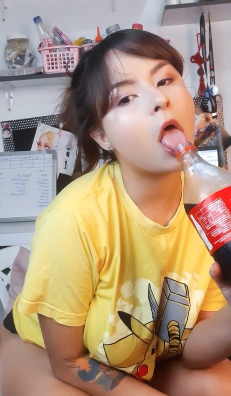 Harumicos model high quality img