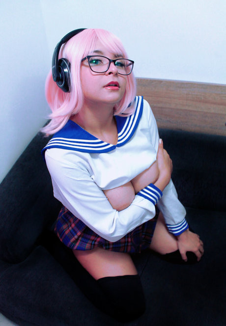 Harumicos model naked img