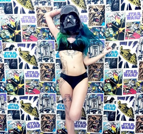 sophya sg star art photo