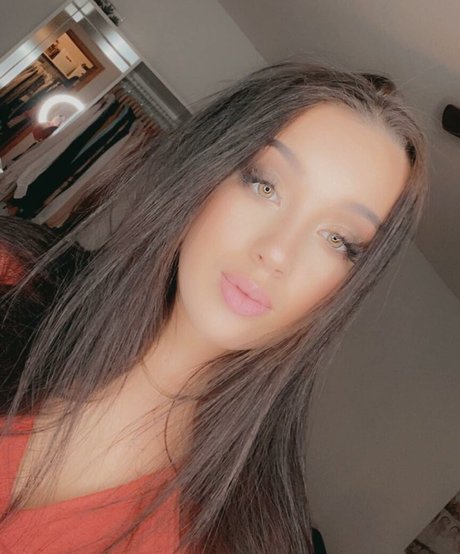 Shelby Dias star adult galleries