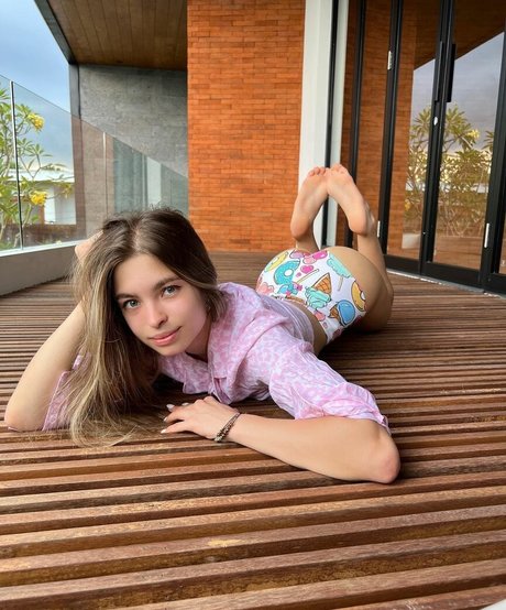 Lerabuns Valeriia erotic model gallery