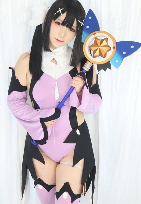 Nikuyukina sexy star images