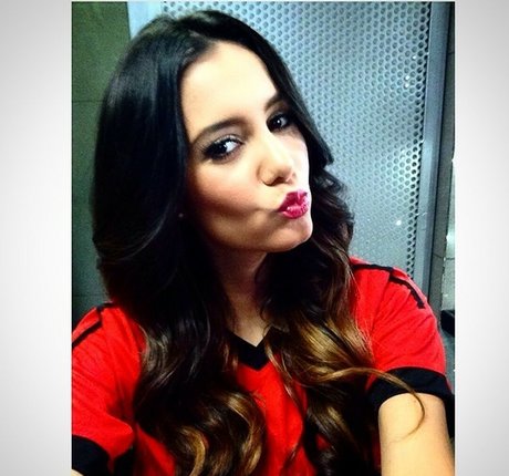 Barbara Islas art star pics