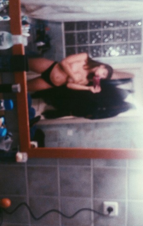 SpanishGrimes model porn pics