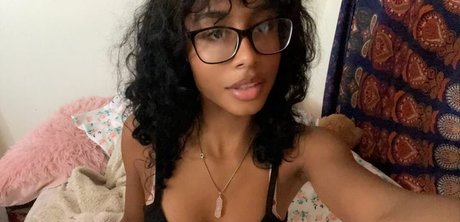 trulyissa pornographic actress photos