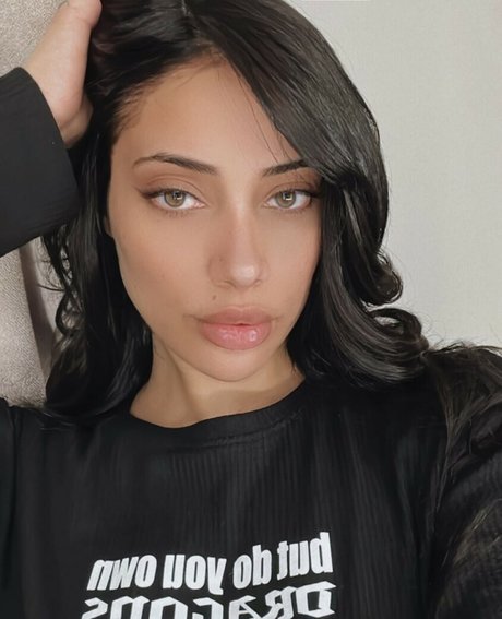 Gabriella Firek xxx model pics