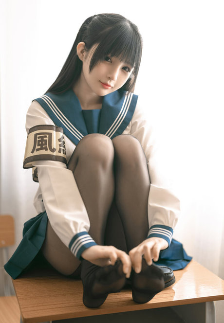 Sakurai Nene nude actress pictures