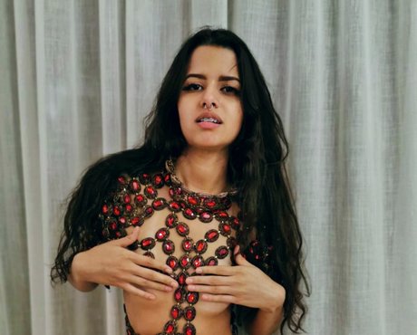 Rafaela Cavalcante free pornstar images