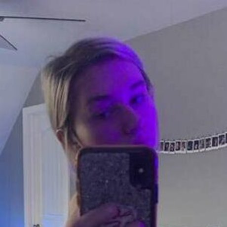 Elehadley xxx pornstar images