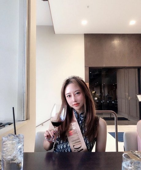 ueleelee star art img