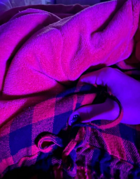 MoonFemboy5 model naked gallery