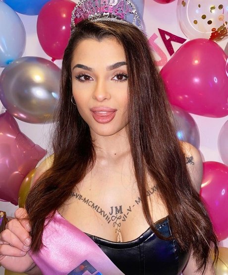 Nadja Lapiedra free pornstar pics