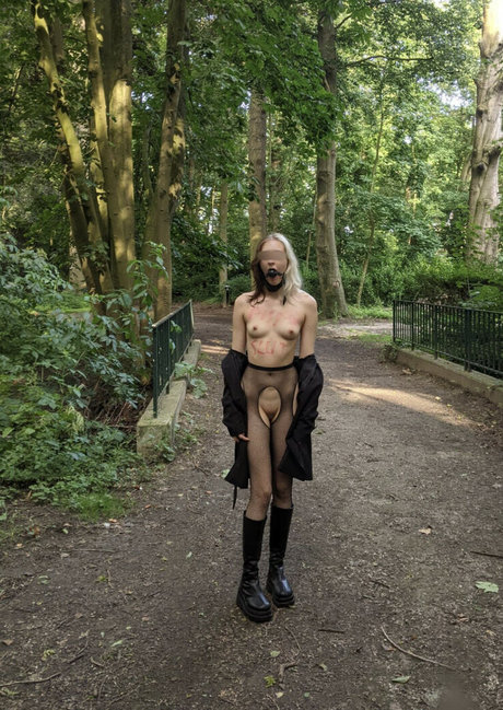 jade is slt perfect pornstar galleries