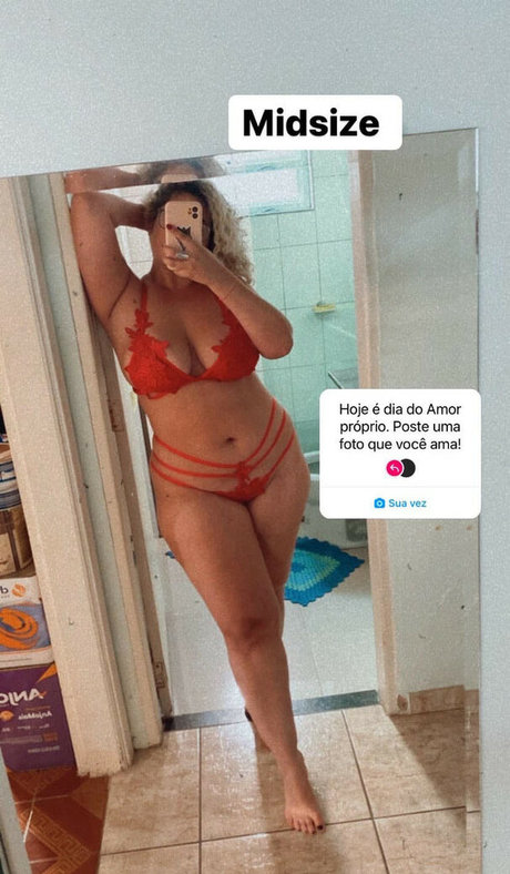 Marryoliver pornstar nude pic