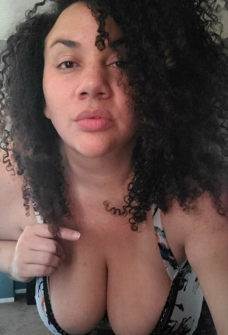 Beigewunder star adult picture