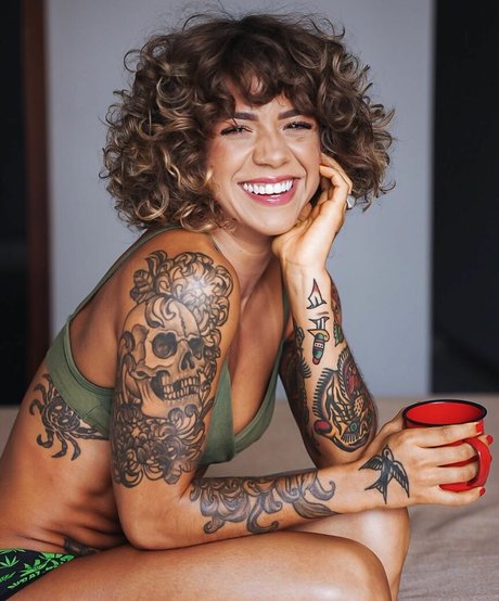 Ninne Dias exclusive model photos