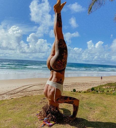 Ninne Dias perfect pornstar pictures