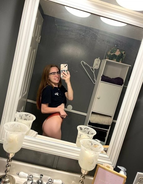 Idcitsangell adult model image