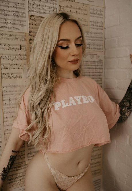 Kelsey Nicoloff pornographic star galleries