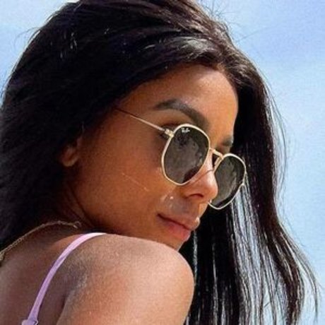 Brunna Goncalves nudes star archive