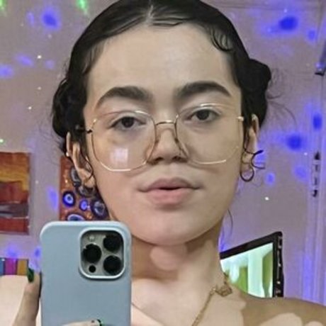 ummmbzupcsdown actress img